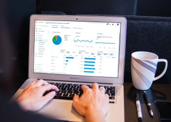 10 Simple Steps and Tools of an SEO Analysis