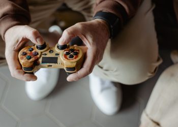 Esports Industry? Do This Industry Have Future? Details Inside!!