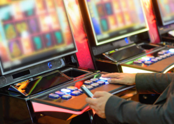 Mastering Online Slots: Advanced Techniques for Experienced Players