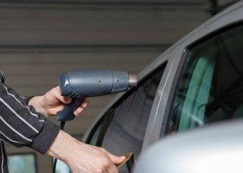 Common Mistakes to Avoid When Installing Auto Tint